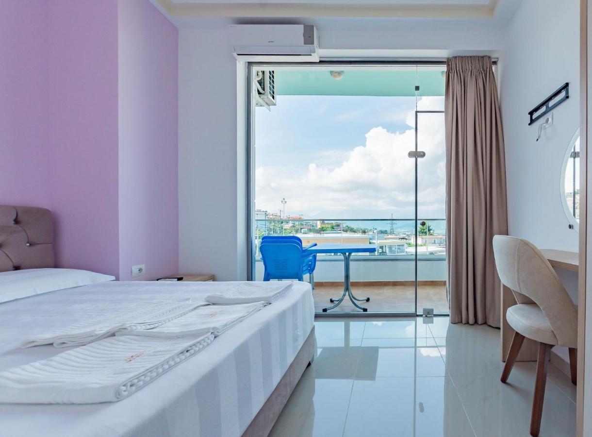 The City Gate Hotel Sarandë Exteriér fotografie